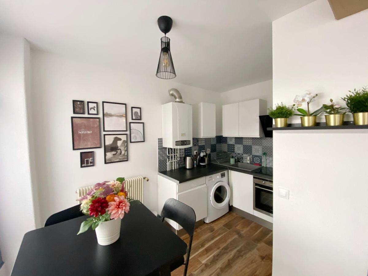 015 Chic & Cosy Studio 41M2 Hypercentre Wifi Smart Tv Netflix Saint-Etienne  Extérieur photo