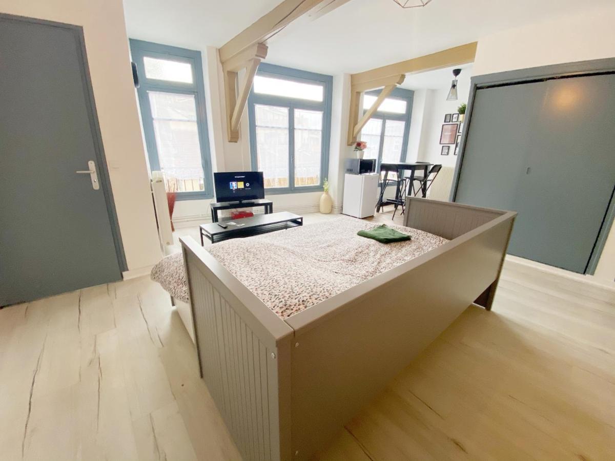 015 Chic & Cosy Studio 41M2 Hypercentre Wifi Smart Tv Netflix Saint-Etienne  Extérieur photo